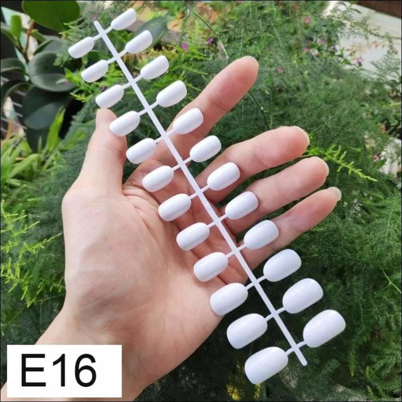 432 pcs/pack Mixed 18 Colors Full Short Round Nail Tips