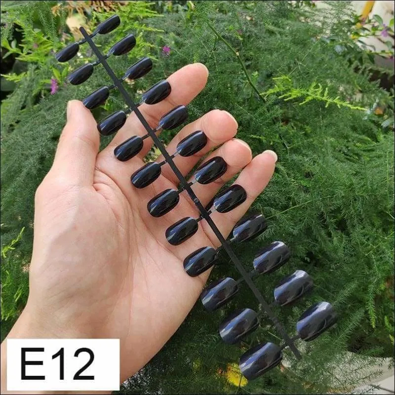 432 pcs/pack Mixed 18 Colors Full Short Round Nail Tips