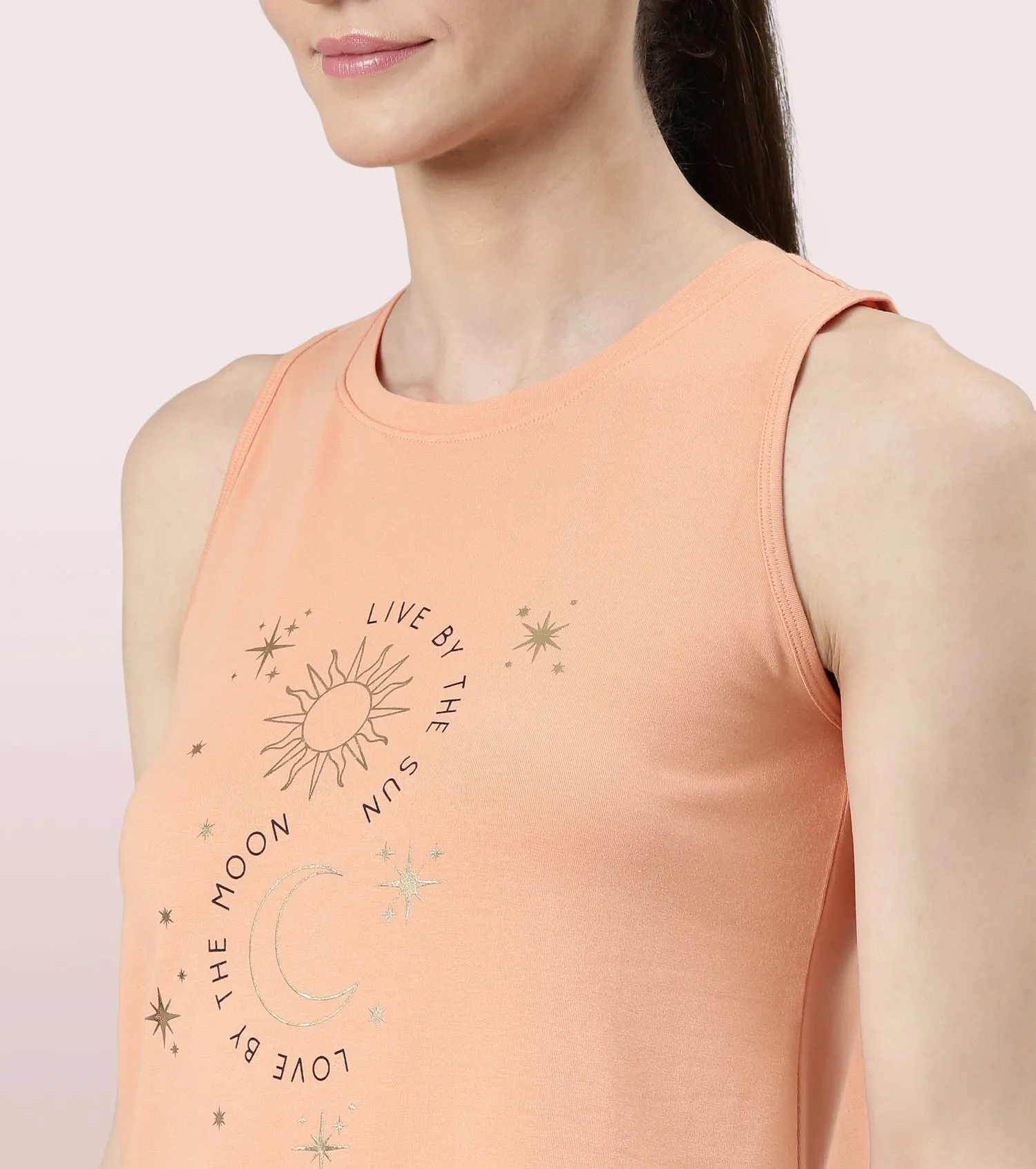Athleisure- A307
ACTIVE COTTON TANK | ANTI ODOUR COTTON GRAPHIC HIP COVERING LONG LENGTH TANK
RELAXED FIT | LONG LENGTH