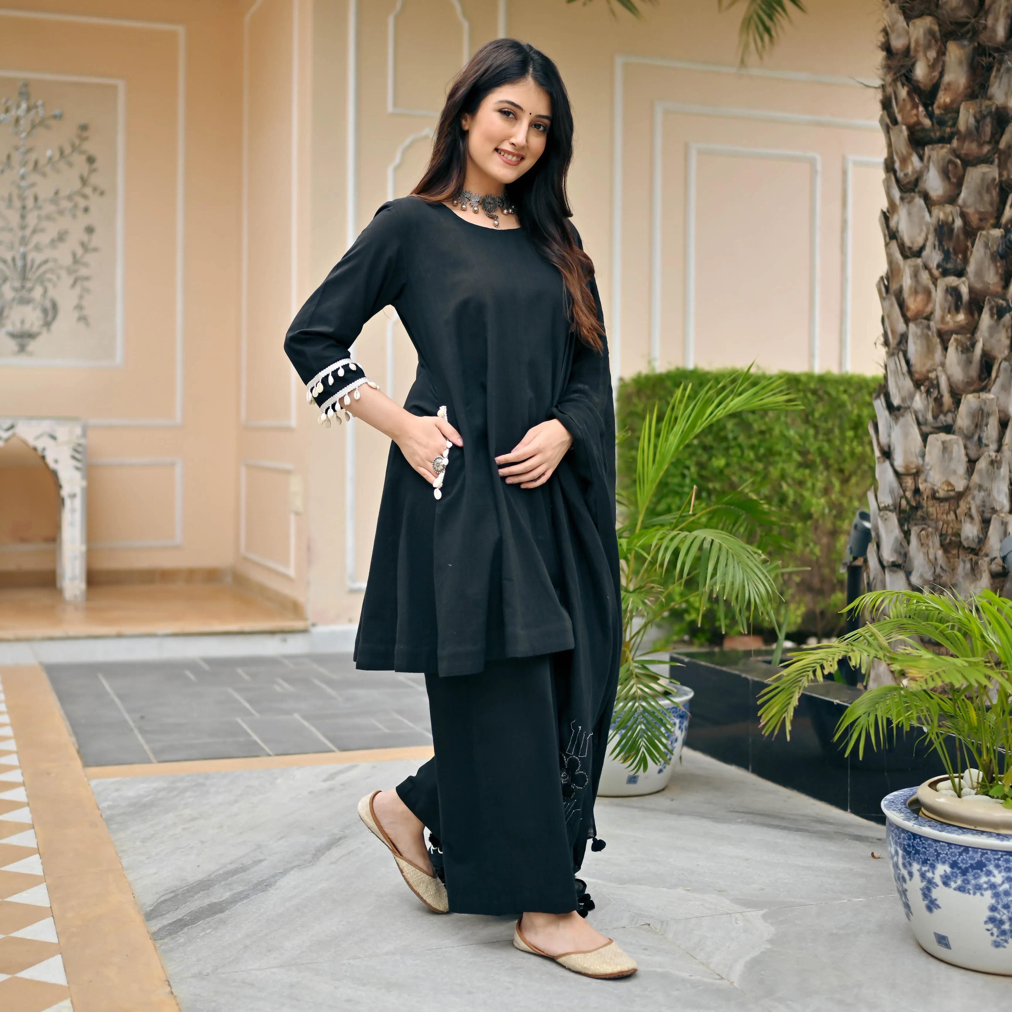 Bunaai Black Noir Suit & Embroidered Dupatta