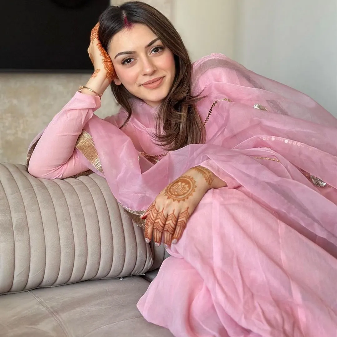 Bunaai Misty Pink Georgette Suit Set