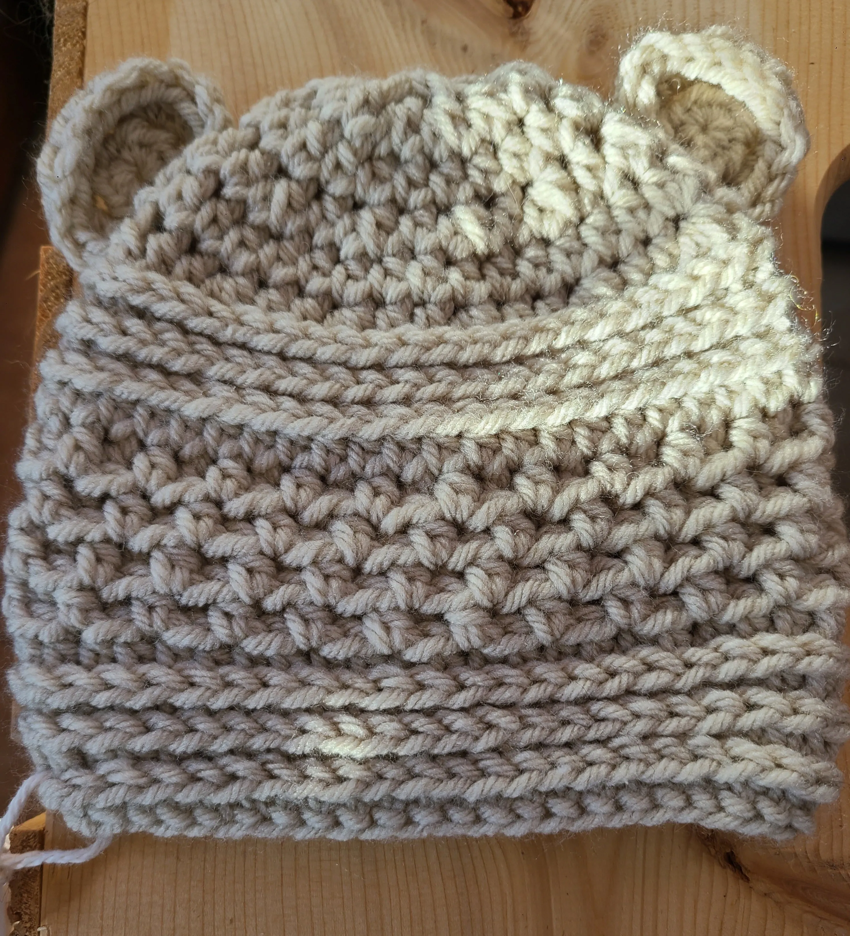 Gift Set "A Romp" Hat & Romper Handcrocheted Infant 0- 3 months