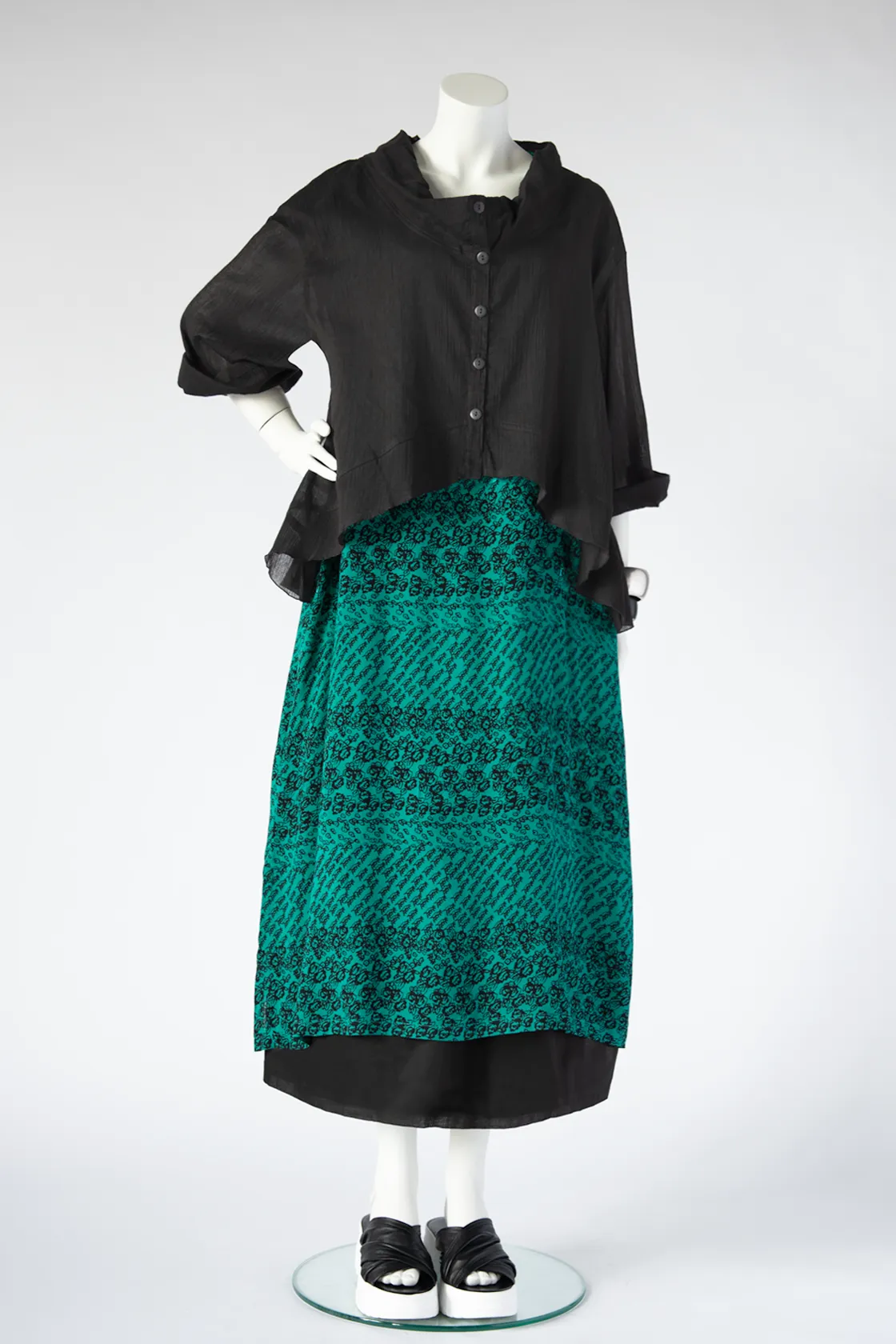 Ginko Jacket in Black Rafina Crinkle