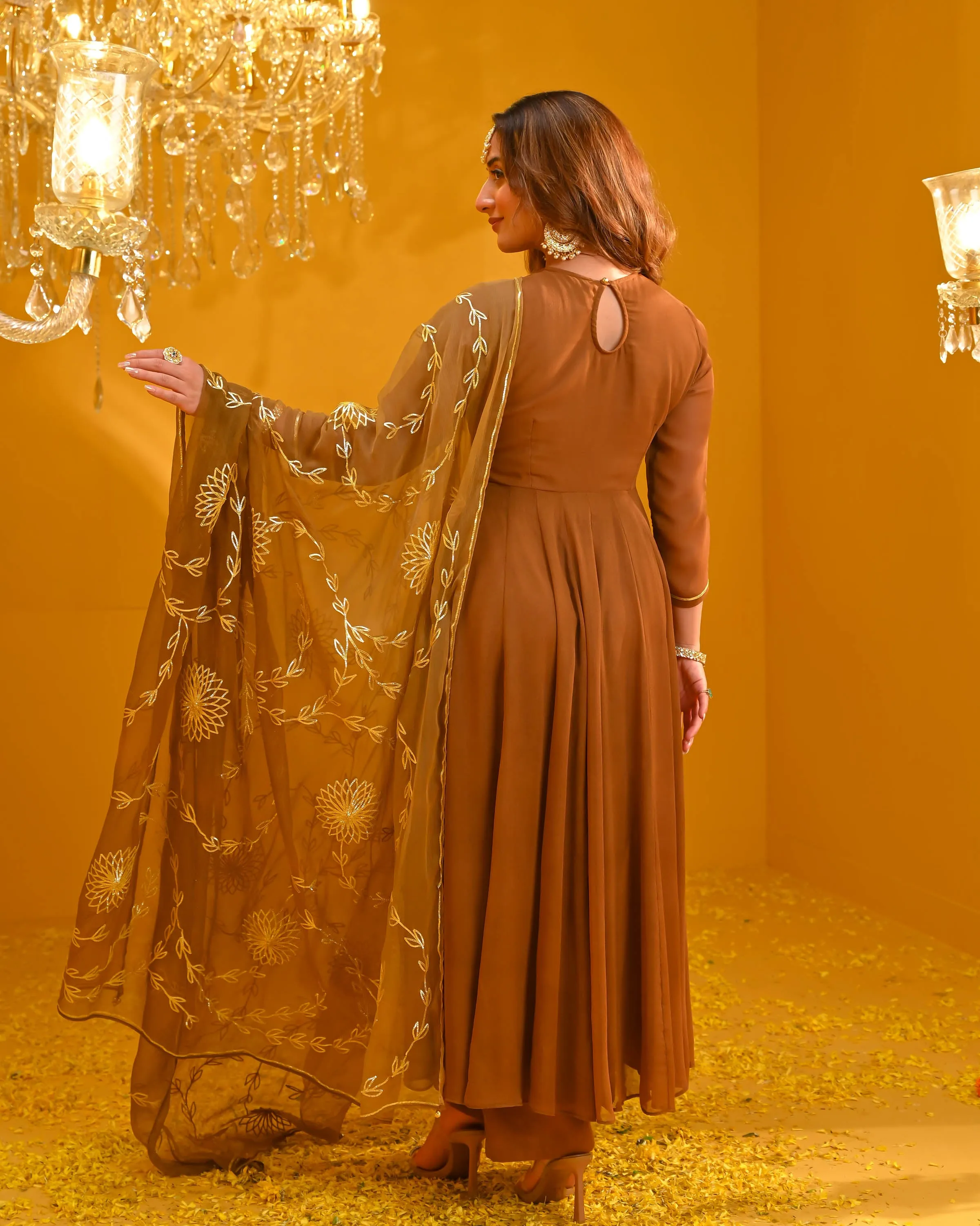 Ishani Georgette Suit Set