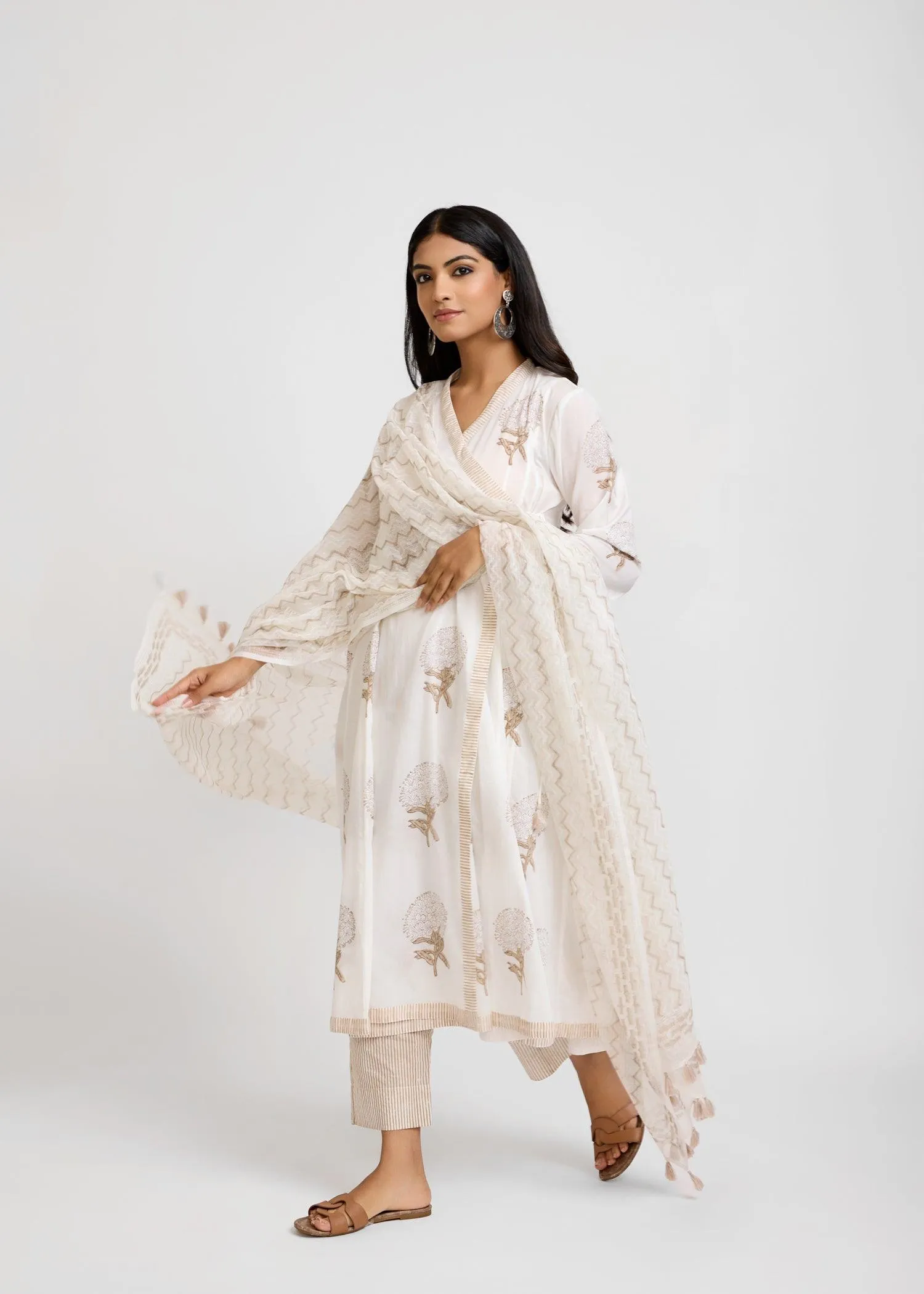 Kalidar Achkan White & Beige Cotton Long Kurta