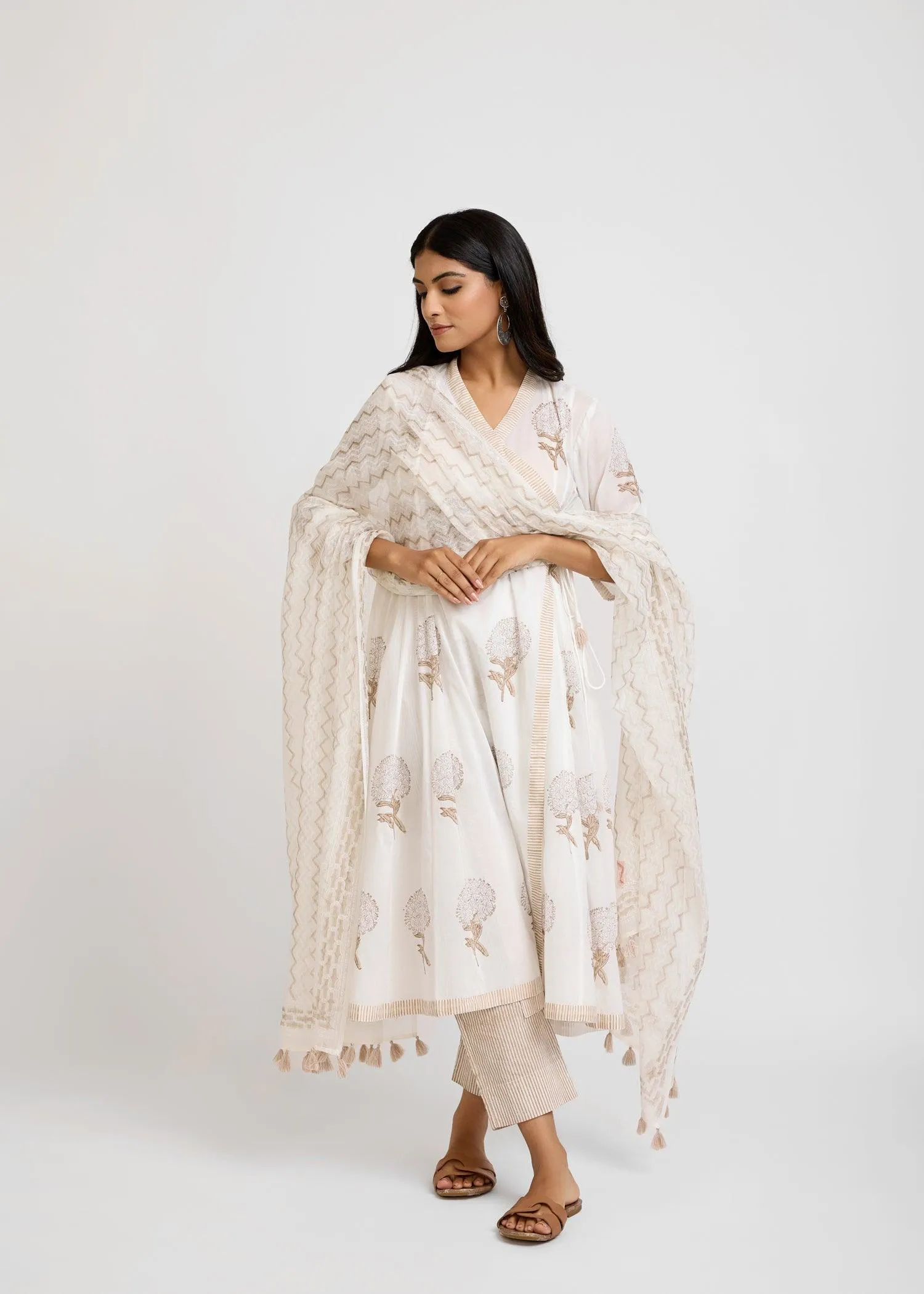 Kalidar Achkan White & Beige Cotton Long Kurta