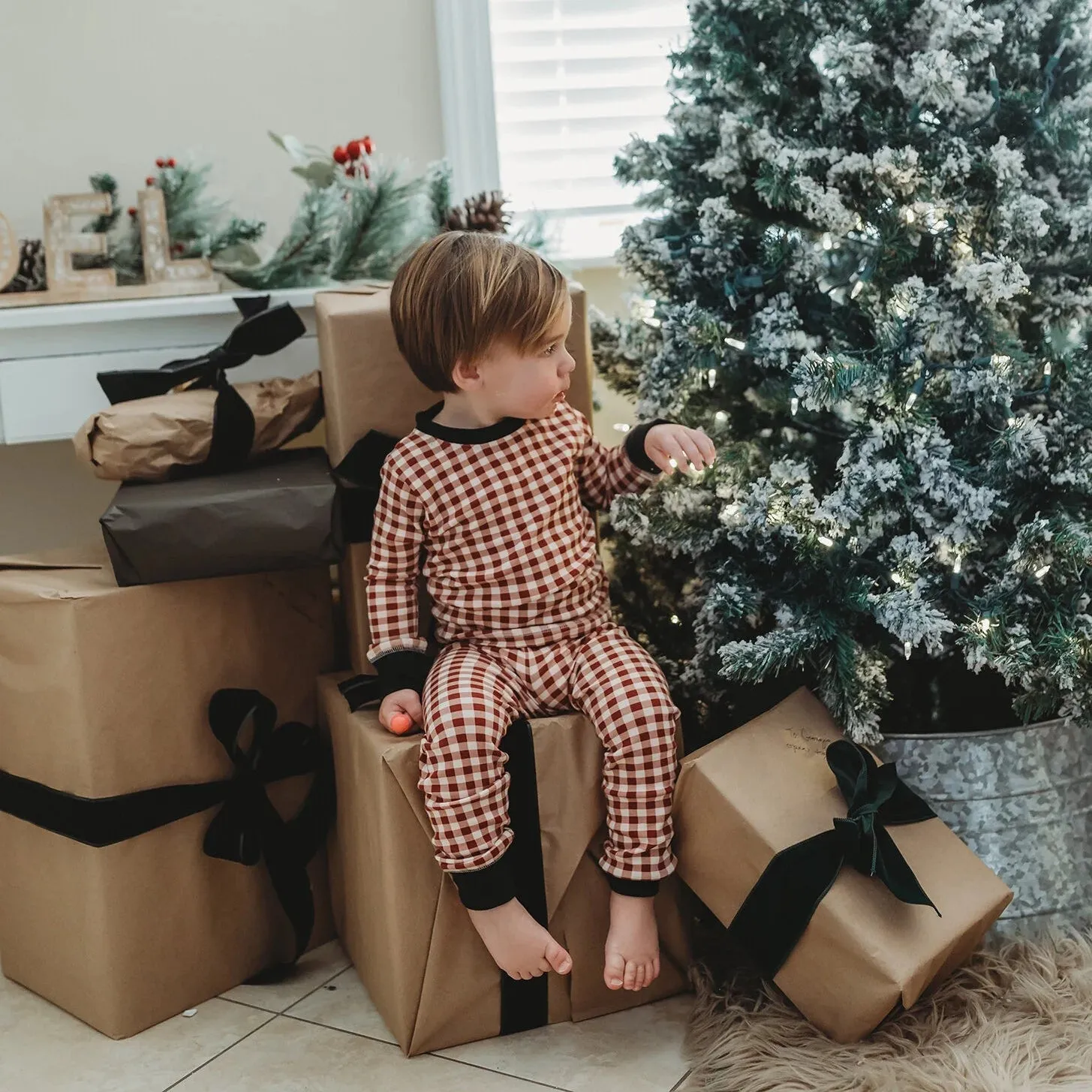 L'oved Baby - Kids' Organic Holiday PJ & Cap Set - Crimson Plaid